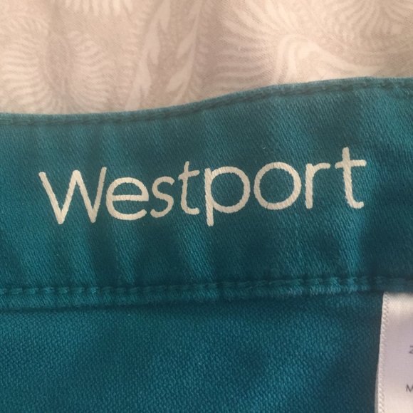 Westport Colored Ankle Jeans - Picture 3 of 5